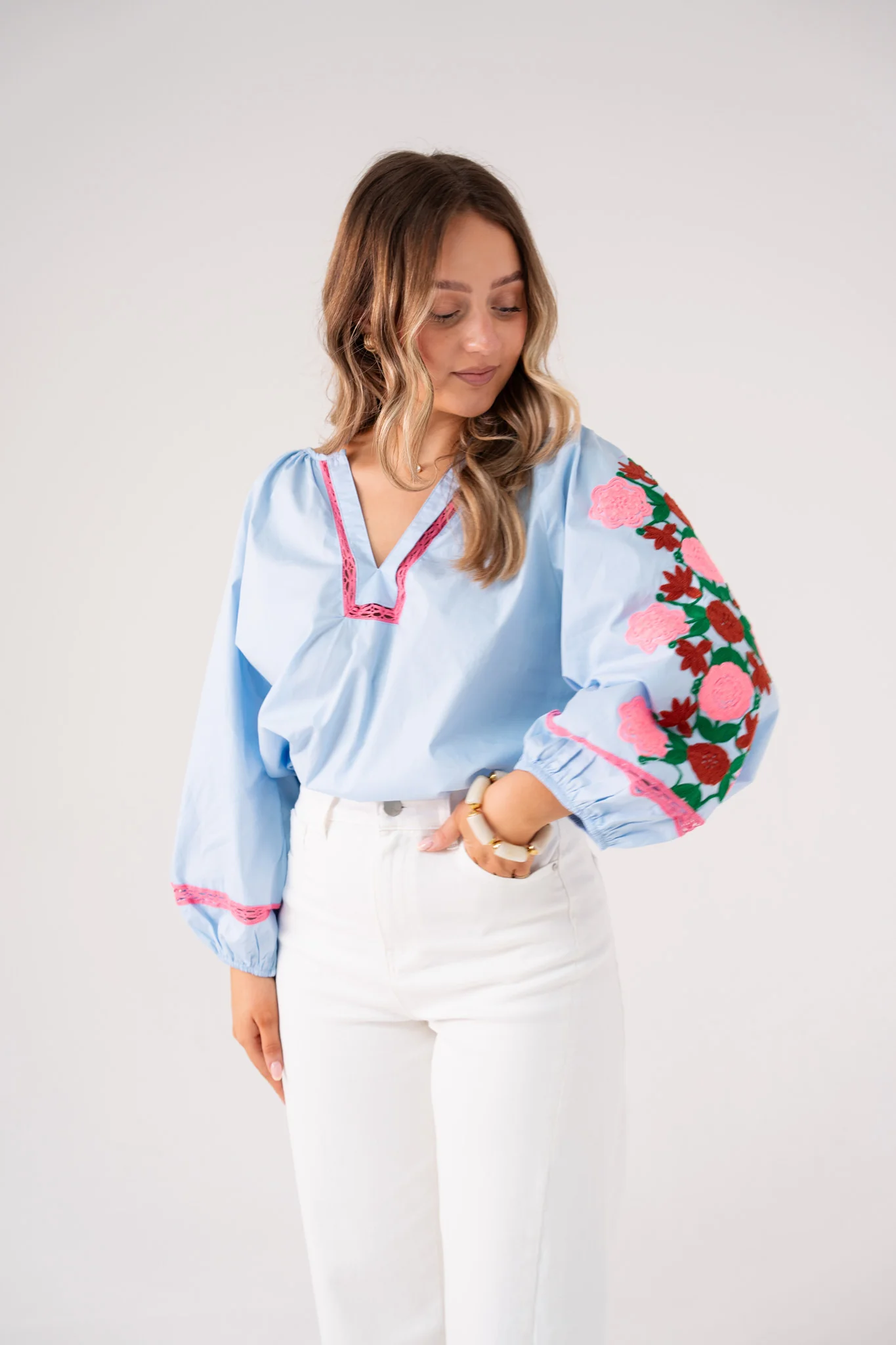 Shirts & Tops